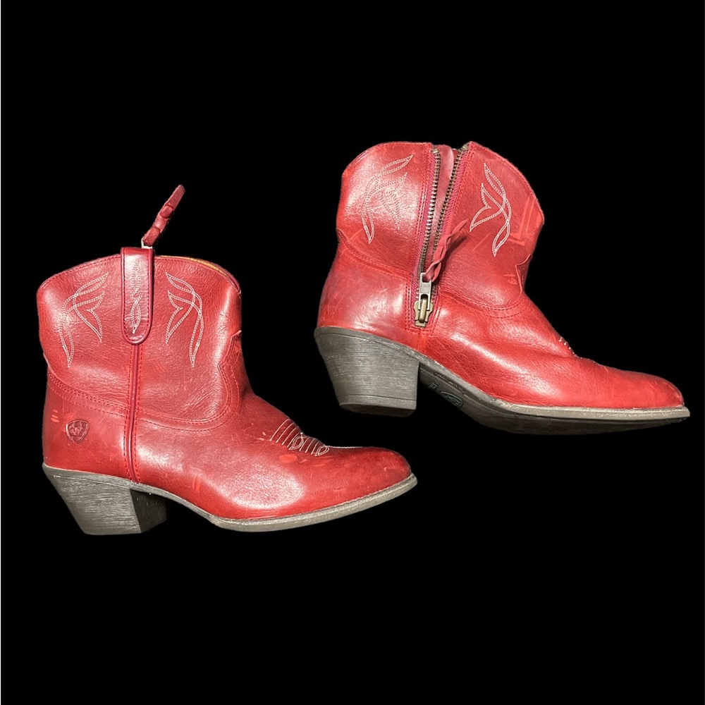 Ariat Red Leather Cowboy Ankle Boots! Darlin Booties Womens 7